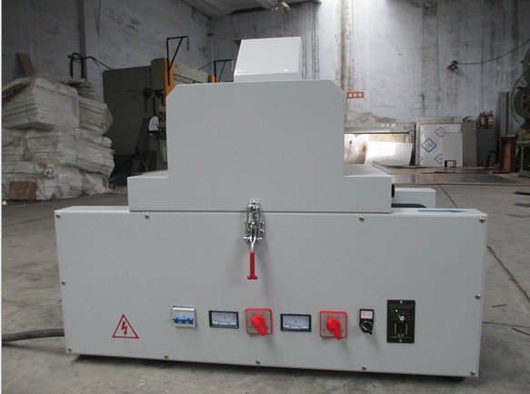 小型臺(tái)式uv機(jī)的優(yōu)勢(shì)